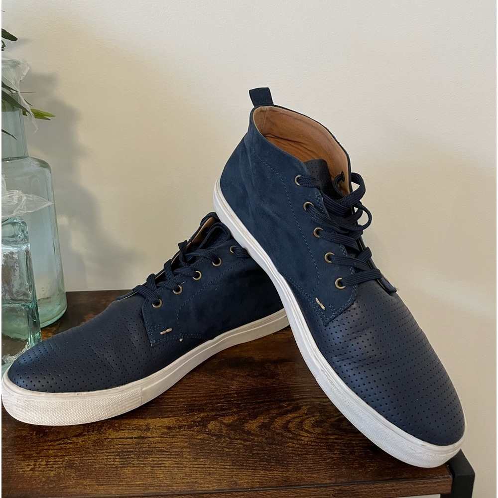 Mens high top Gap shoes, navy, size 11
